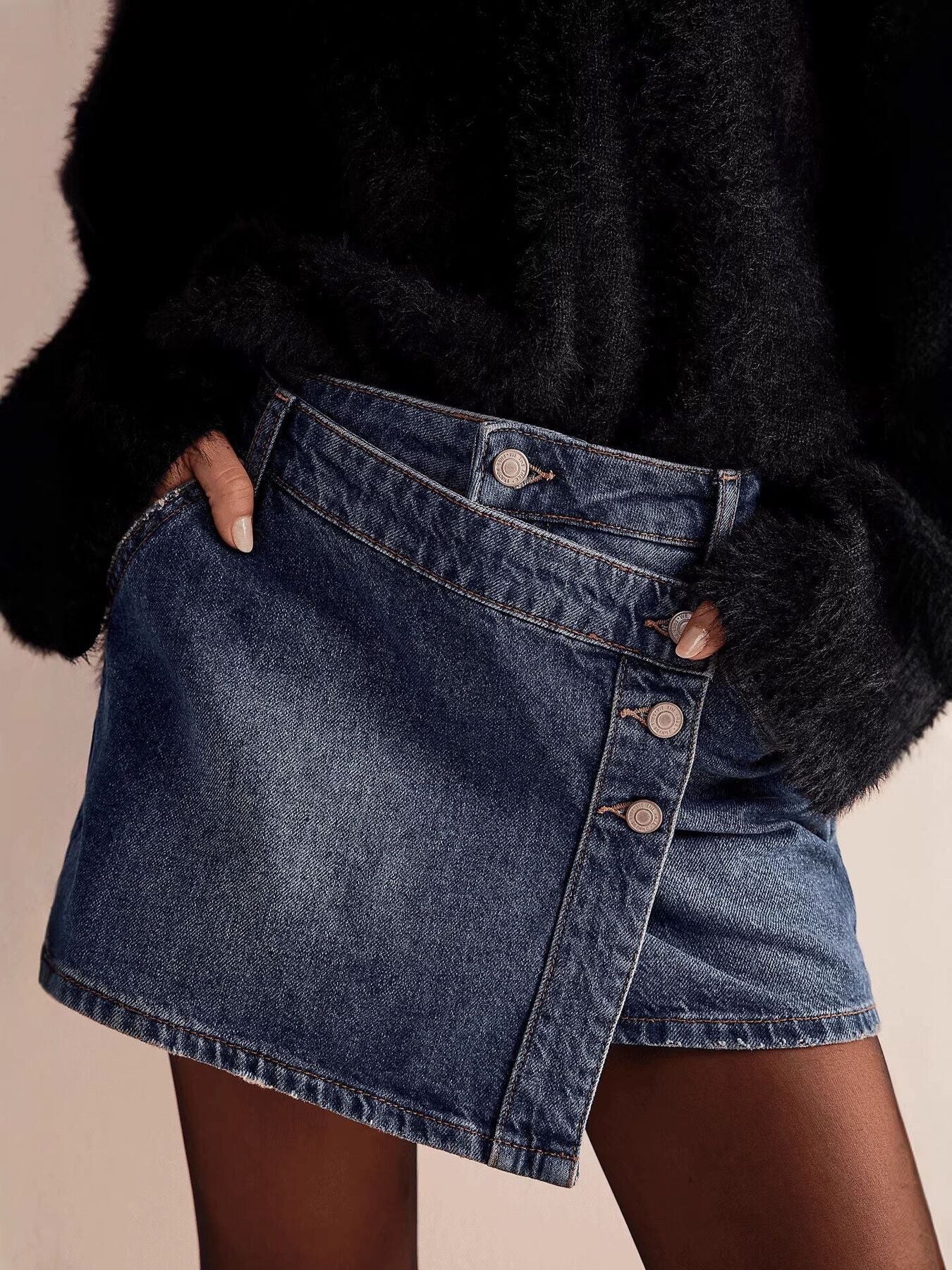 721f56c4-8c12-45db-a57a-536b06bfae98-Max