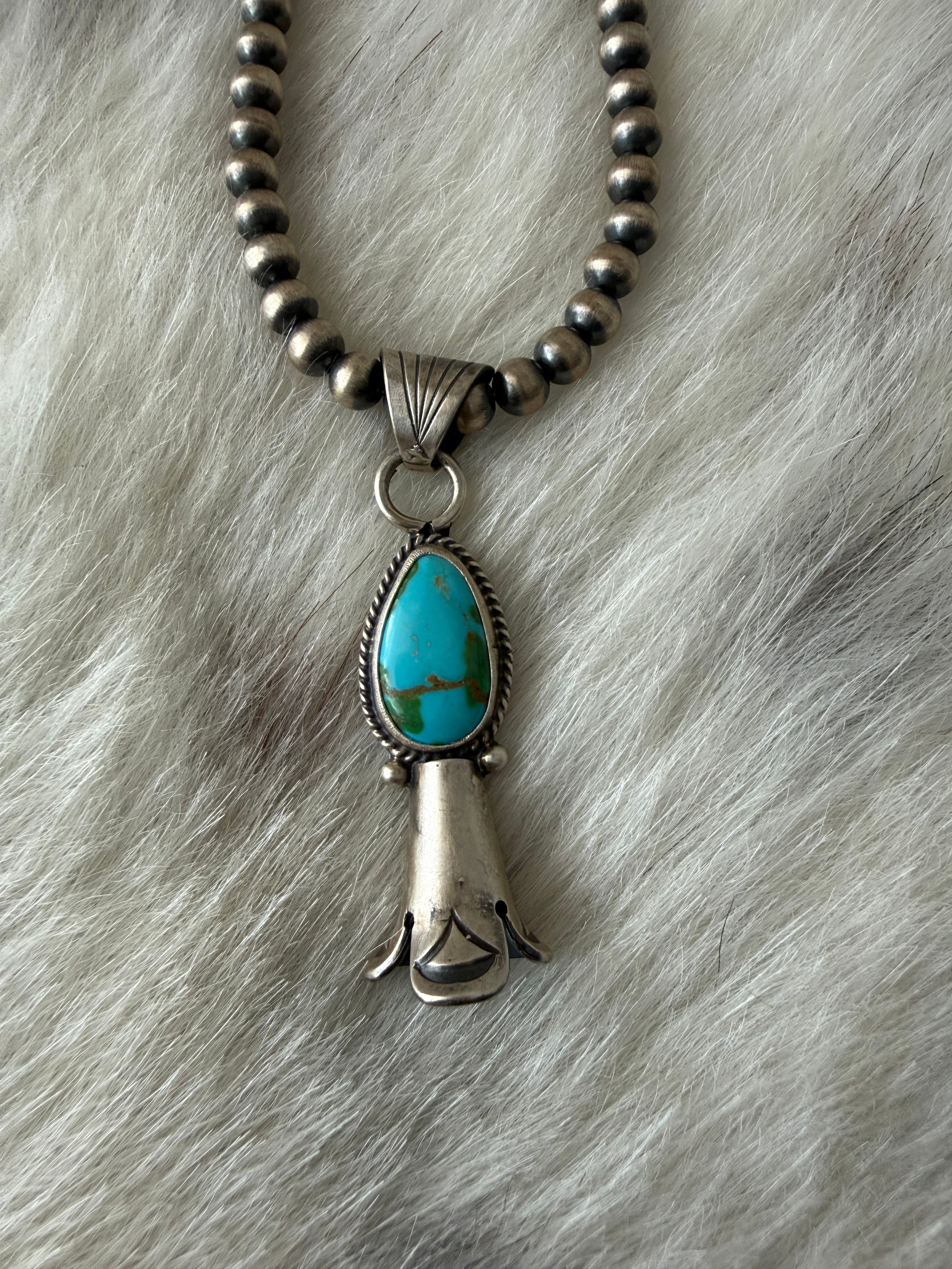 Sonoran turquoise pendant with pearls