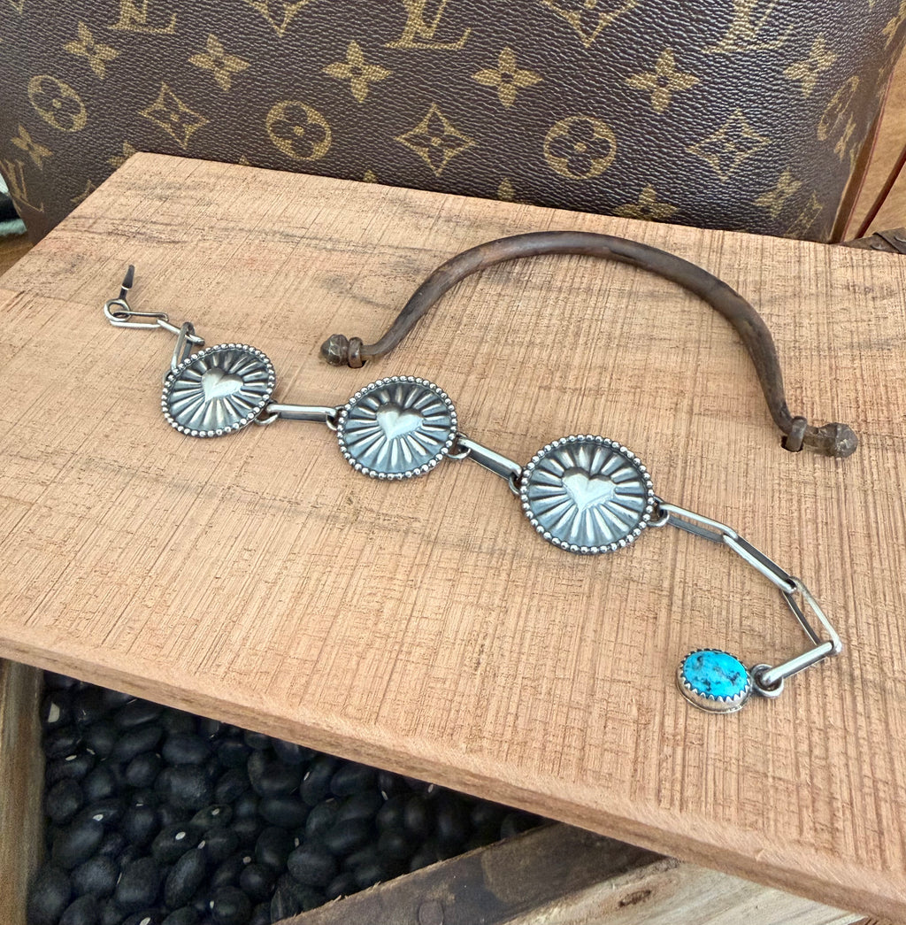 Heart link bracelet with Turquoise