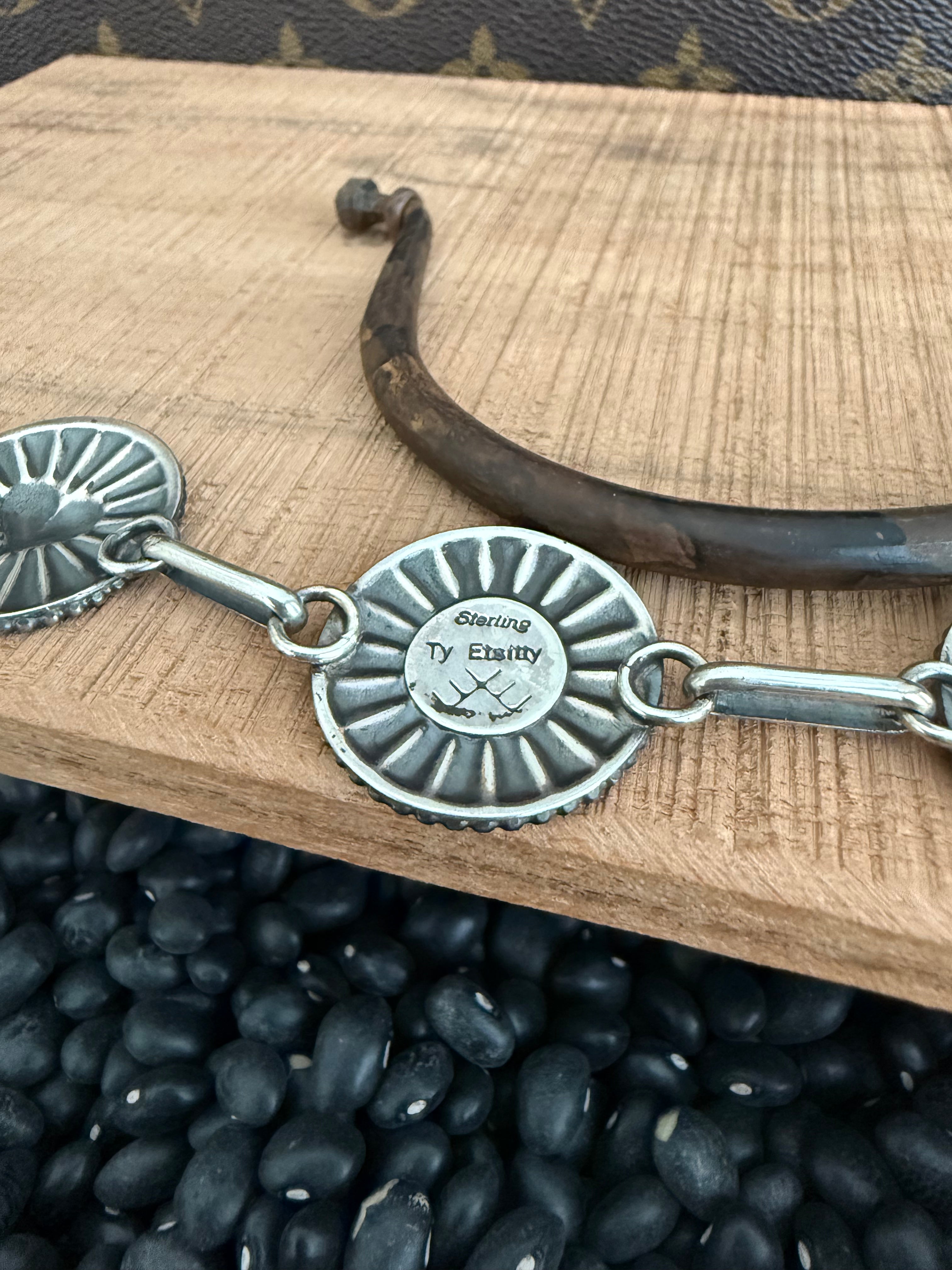 Heart link bracelet with Turquoise